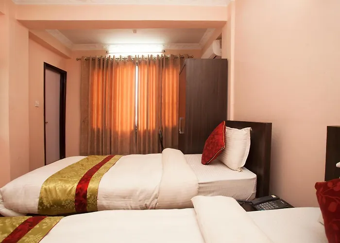 Oyo 818 Queen Tower Hotel Kathmandu