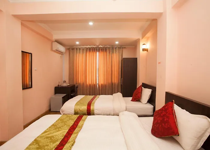 Hotel Oyo 818 Queen Tower Kathmandu