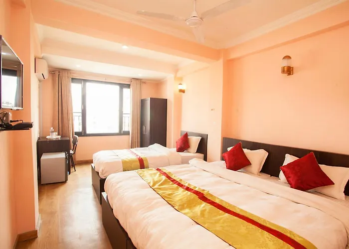 Hotel Oyo 818 Queen Tower Kathmandu